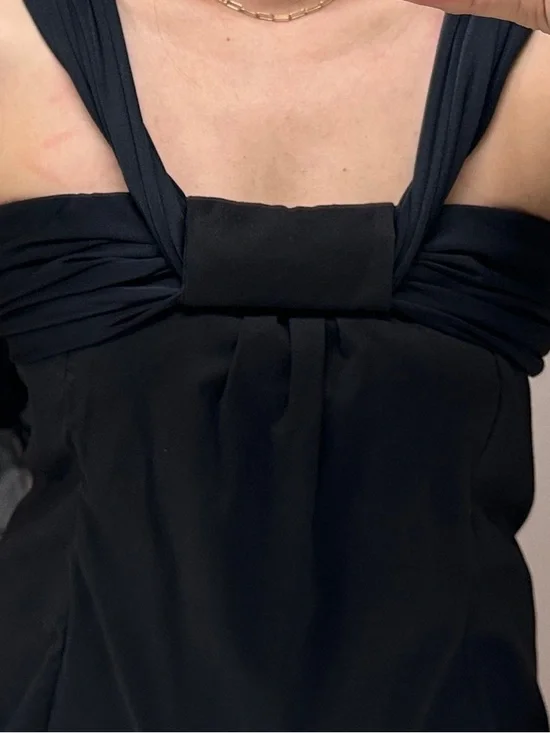 Chic Black Mini Dress with Draped Straps - Picture 3 of 4